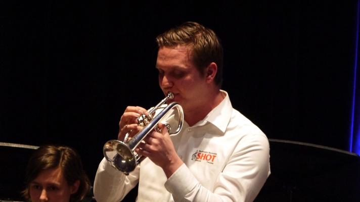 ('/', 'P1120923.JPG')